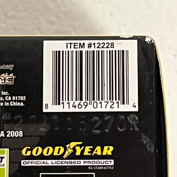 M2 Machines Auto Drivers 1957 Chevrolet Bel Air 11-08 Diecast Car Castline - Picture 7 of 9